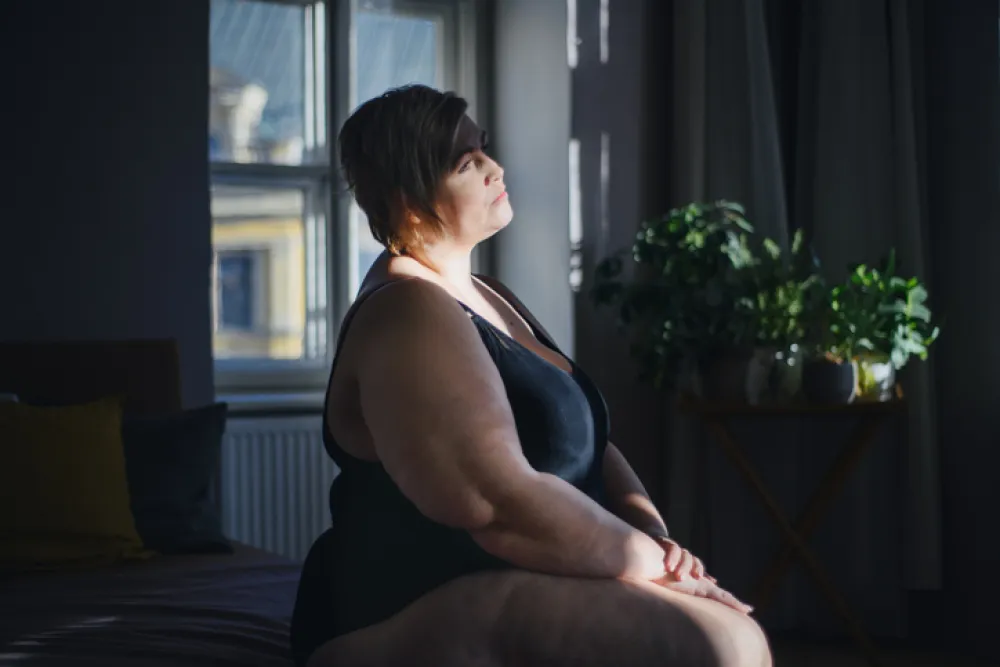 Foto de una mujer con obesidad